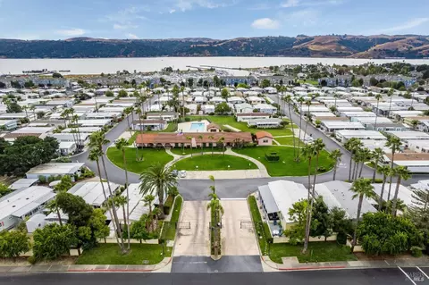 300 E H St #75, Benicia, CA 94510 photo 44