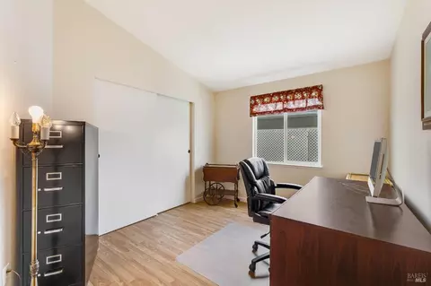 300 E H St #75, Benicia, CA 94510 photo 12