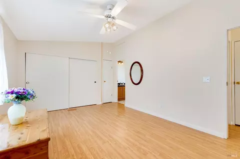300 E H St #75, Benicia, CA 94510 photo 7