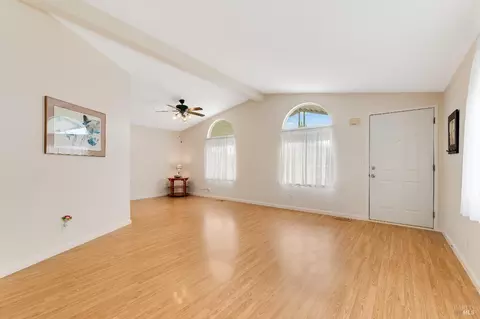 300 E H St #75, Benicia, CA 94510 photo 18