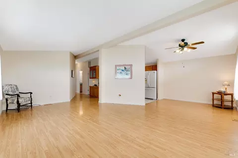 300 E H St #75, Benicia, CA 94510 photo 16