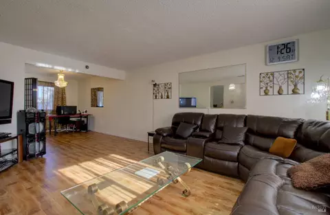 622 Pintail Dr, Suisun City, CA 94585