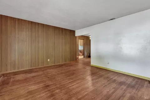 121 Revere St, Vallejo, CA 94591 photo 7