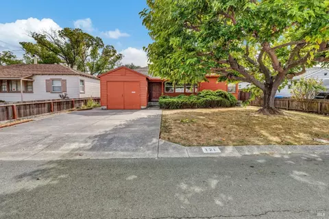 121 Revere St, Vallejo, CA 94591 photo 3