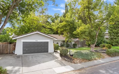 366 Evergreen Dr, Vacaville, CA 95688