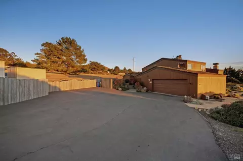 382 Los Santos Dr, Bodega Bay, CA 94923 photo 18