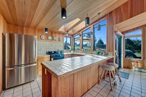 382 Los Santos Dr, Bodega Bay, CA 94923 photo 12
