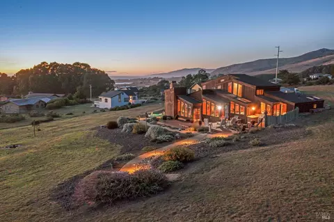 382 Los Santos Dr, Bodega Bay, CA 94923 photo 3