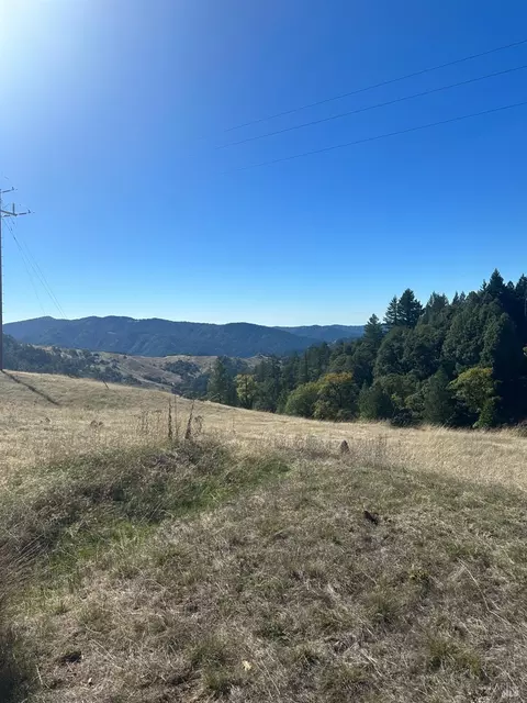 61680 Bell Springs Rd, Laytonville, CA 95454