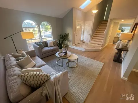 201 Deanna Pl, Windsor, CA 95492 photo 6