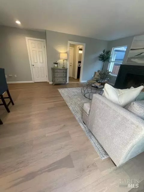 201 Deanna Pl, Windsor, CA 95492 photo 16
