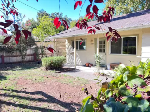 3030 Brush St, Graton, CA 95444