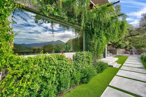7 Meyer Rd, San Rafael, CA 94901 photo 4