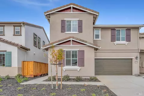 2870 Shaver St, Fairfield, CA 94533