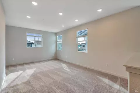 2870 Shaver St, Fairfield, CA 94533 photo 13