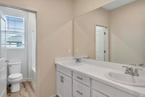 2870 Shaver St, Fairfield, CA 94533 photo 16