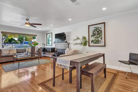733 Rollingwood Dr, Vallejo, CA 94591 photo 9