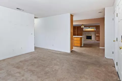 1660 Minnesota St, Fairfield, CA 94533 photo 6
