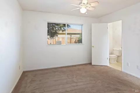 1660 Minnesota St, Fairfield, CA 94533 photo 14