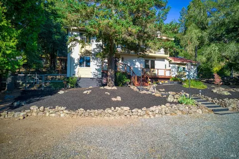 5265 Joaquin Dr, Santa Rosa, CA 95409