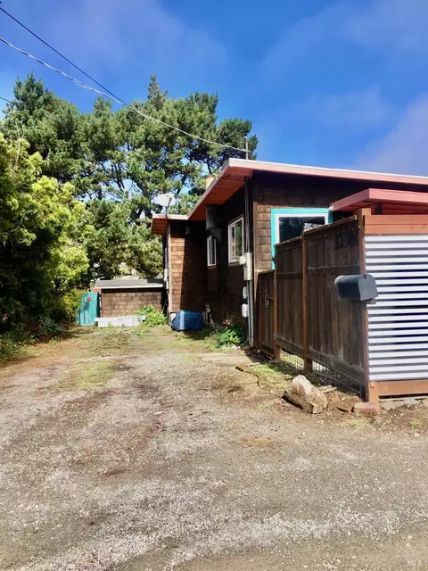 32980 Hare Creek Rd, Fort Bragg, CA 95437
