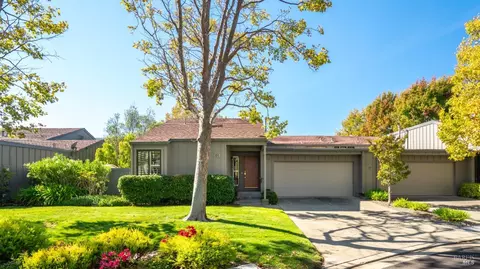 105 Sandpiper Cir, Corte Madera, CA 94925