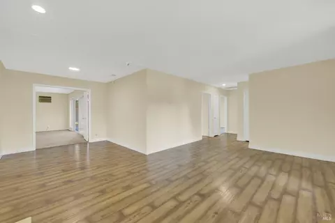2454 Helen Ave, Vallejo, CA 94591 photo 14