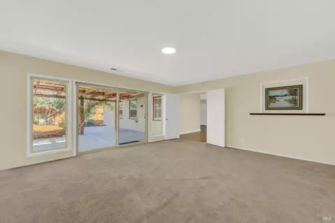2454 Helen Ave, Vallejo, CA 94591 photo 28