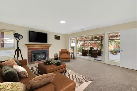 2454 Helen Ave, Vallejo, CA 94591 photo 24