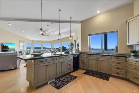 281 Oceana Dr, Dillon Beach, CA 94929 photo 8