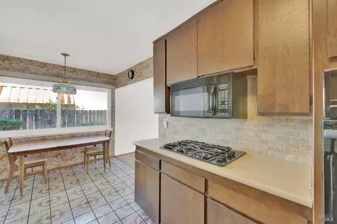 1306 Devlin Dr, Vallejo, CA 94591 photo 26