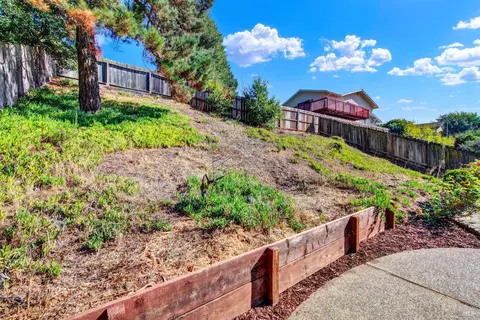 1306 Devlin Dr, Vallejo, CA 94591 photo 54