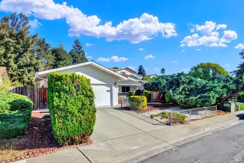 1306 Devlin Dr, Vallejo, CA 94591 photo 8