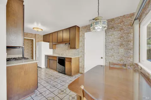 1306 Devlin Dr, Vallejo, CA 94591 photo 17