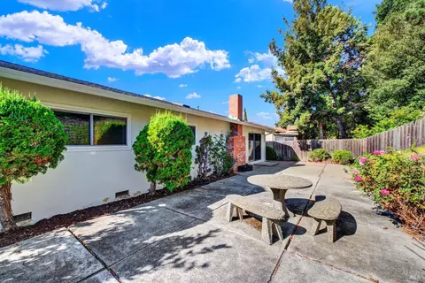 1306 Devlin Dr, Vallejo, CA 94591 photo 63