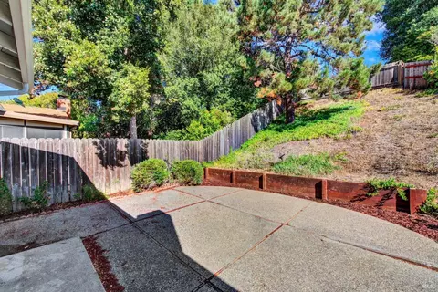 1306 Devlin Dr, Vallejo, CA 94591 photo 55