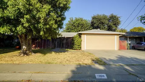 1360 Magnolia Dr, Concord, CA 94520