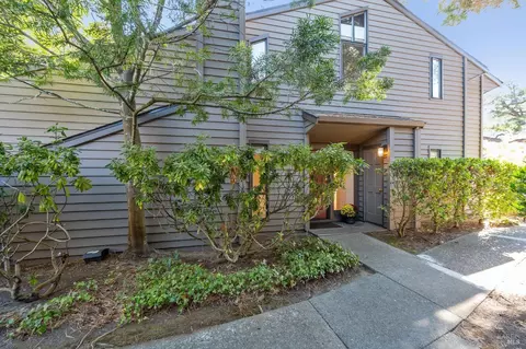 41 Willow Ln, Sausalito, CA 94965 photo 3