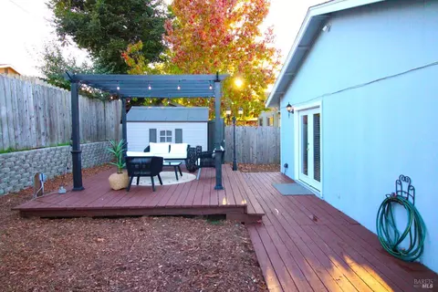 260 N Evelyn Cir, Vallejo, CA 94589 photo 14