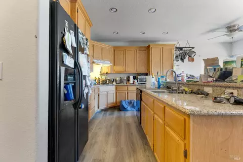 6936 Mortara Ct, Vallejo, CA 94591 photo 20