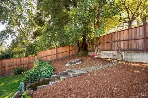 17 Broadway, Kentfield, CA 94904 photo 31