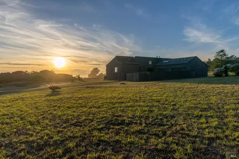 43 Seal Rock Reach Rd, The Sea Ranch, CA 95497