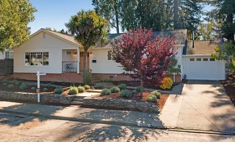 7939 Tocchini St, Sebastopol, CA 95472 photo 4