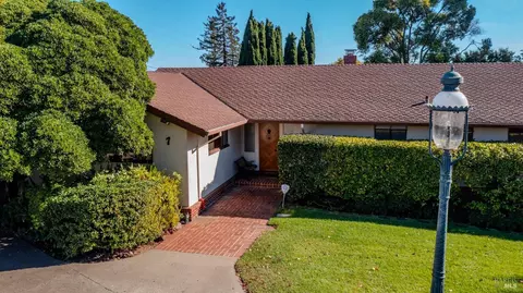 7 El Patio Ct, Vallejo, CA 94590 photo 4