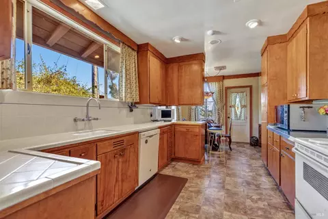 7 El Patio Ct, Vallejo, CA 94590 photo 32