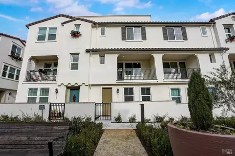 517 Rockview Rd, Novato, CA 94949