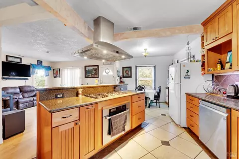 1191 Benicia Rd, Vallejo, CA 94591 photo 2