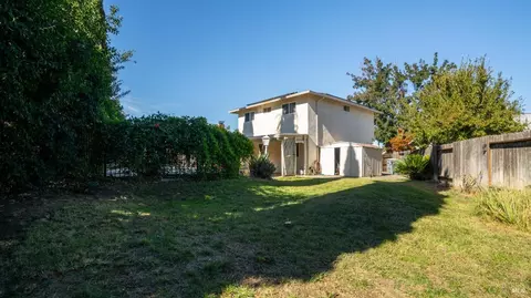 1365 Hemingway Ct, Dixon, CA 95620 photo 36