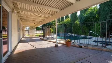 1365 Hemingway Ct, Dixon, CA 95620 photo 23