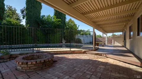 1365 Hemingway Ct, Dixon, CA 95620 photo 35